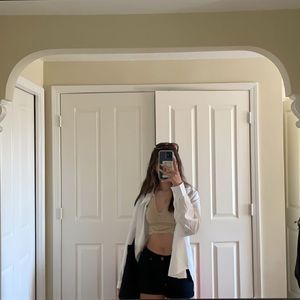 Meet your Posher, Kiaraliz03@icloud.com